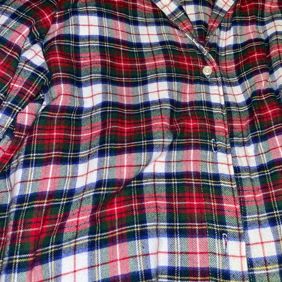 XS Plaid GAP Shirt. MUST BE BUNDLED - Picture 5 of 5